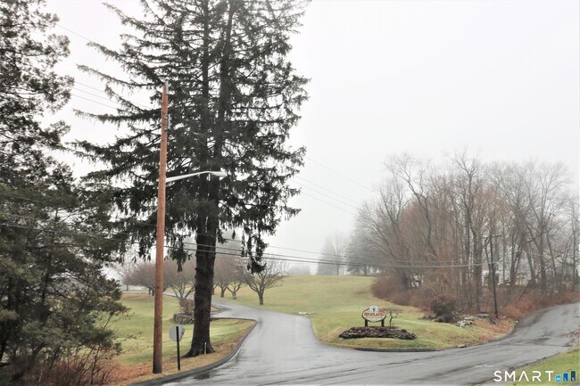 Building Photo - 6 Mary St