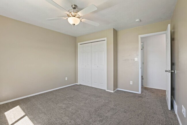 Building Photo - 5 Bed 3 Bath Home in Rigby