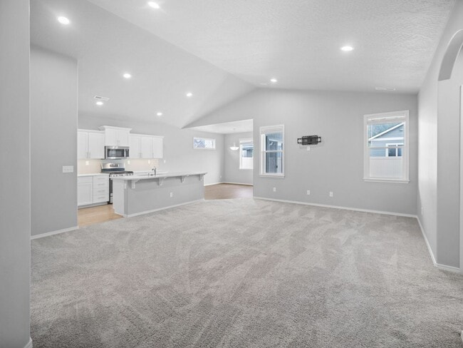 Building Photo - Modern 3BR/2BA Ranch – Living in Spokane