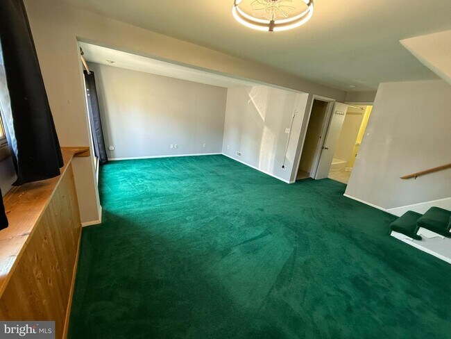 Building Photo - 1510 Tieman Dr