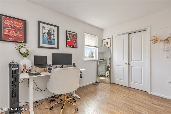 Building Photo - 910 South St