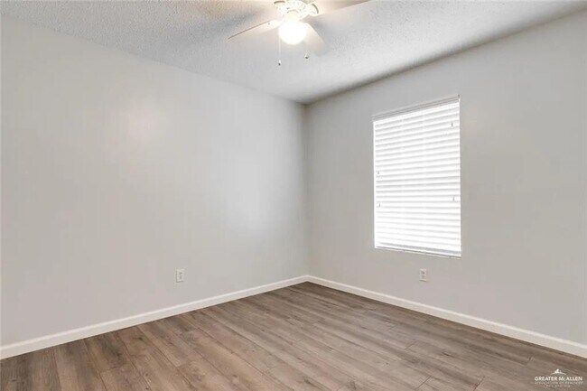 Building Photo - 3507 San Esteban St