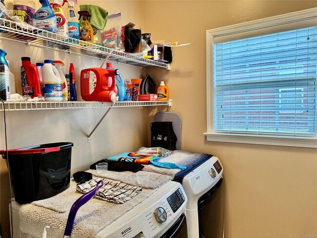 Building Photo - 4701 Mitford Cir