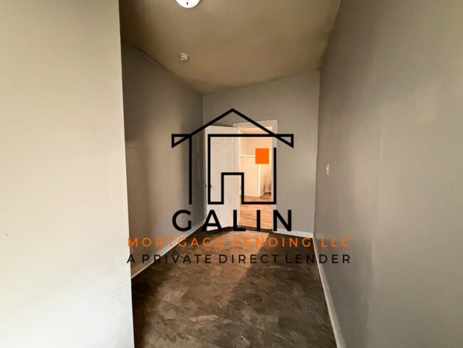 Building Photo - 138 Millen St