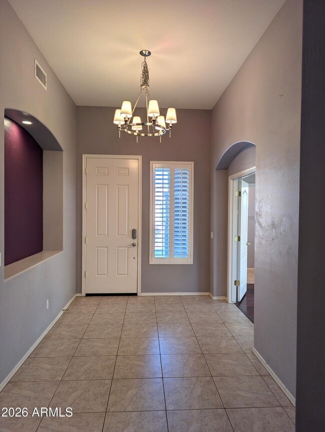 Building Photo - 337 West Swan Drive