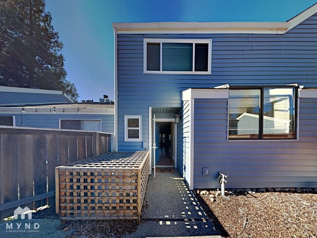 Building Photo - 5943 Main Ave