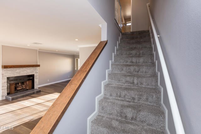 Building Photo - 677 County Square Dr