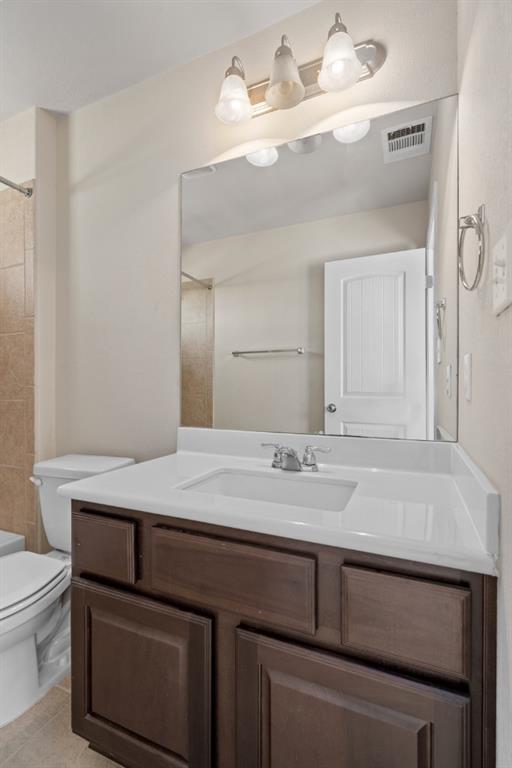 Building Photo - 119 Buescher Cove