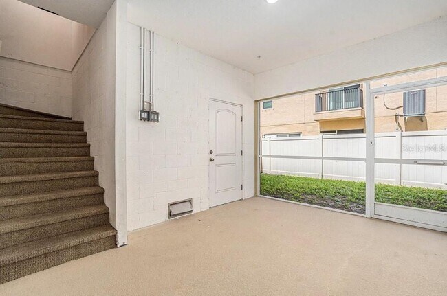 Building Photo - 5521 Yellowfin Ct