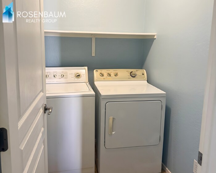 Building Photo - 3936 E Blue Sage Rd