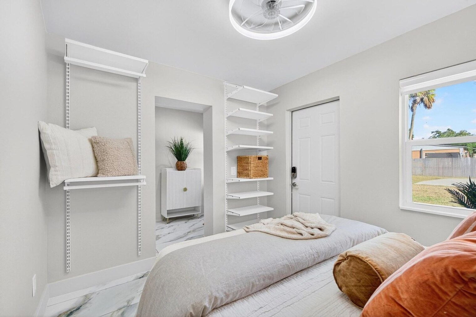 Building Photo - 10538 55th Ave