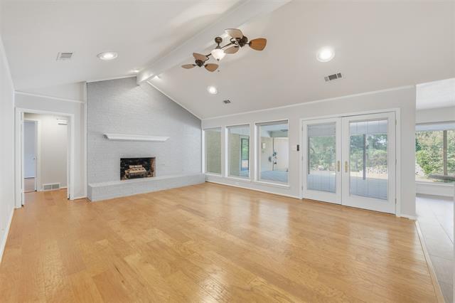 Building Photo - 6117 Lantana Ln
