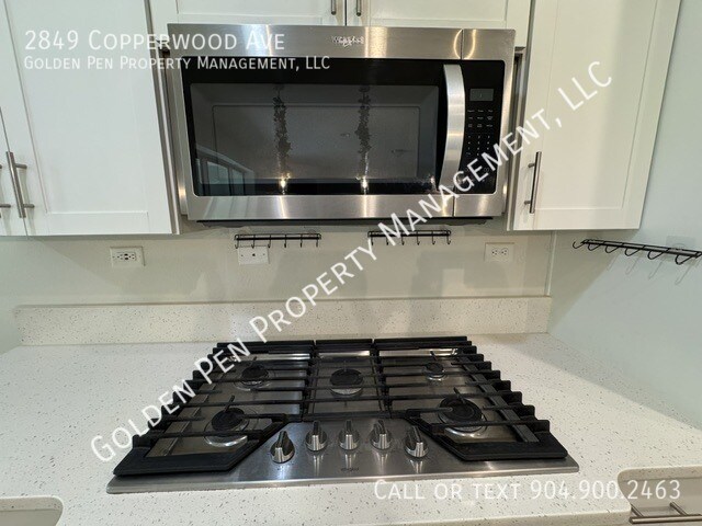 Building Photo - 2849 Copperwood Ave