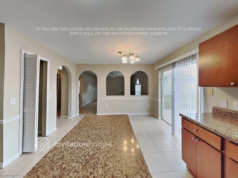 Building Photo - 12944 Bridleford Dr