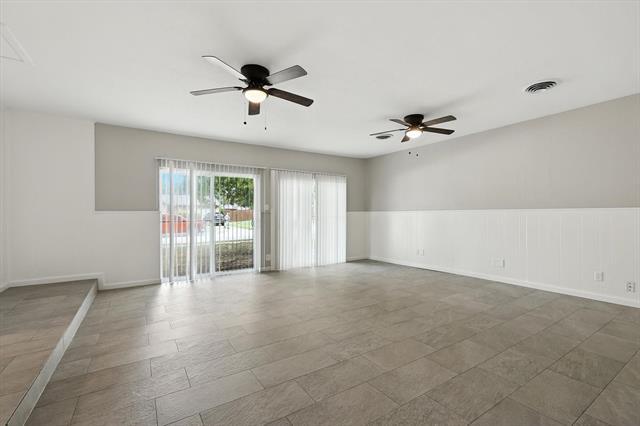 Building Photo - 1318 Drexel Dr