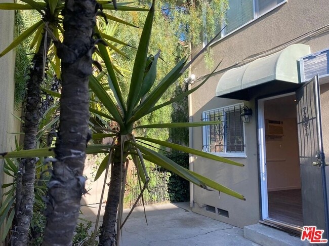 Building Photo - 8331 Blackburn Ave