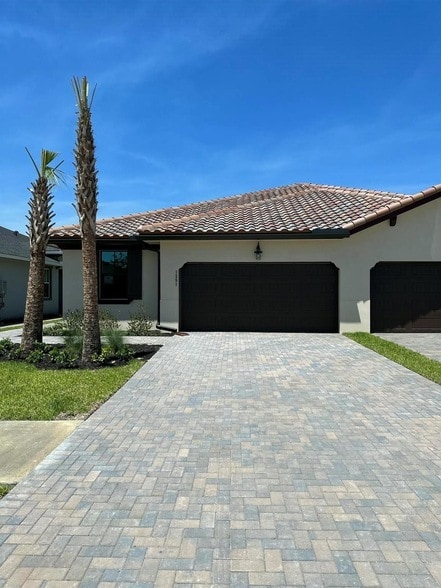 Building Photo - 1295 Tangled Orchard Tr