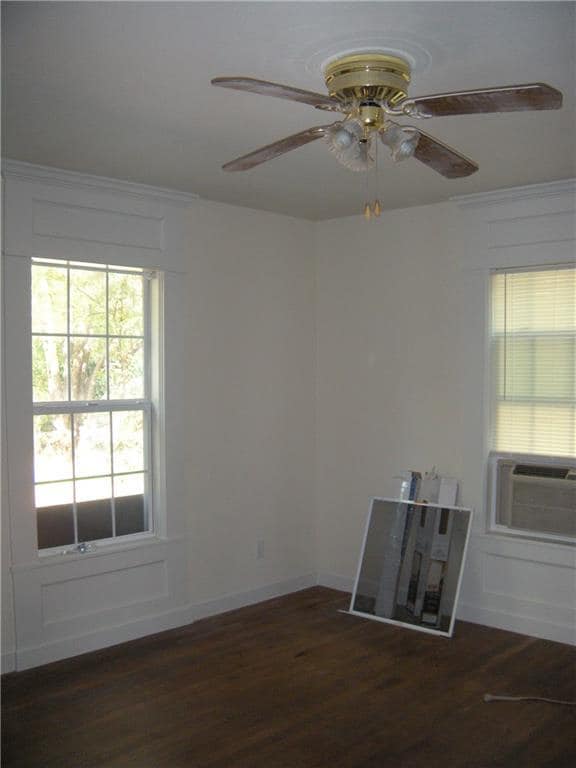 Building Photo - 1410 Romeria Dr