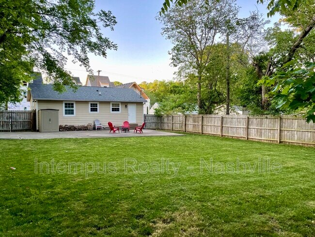 Building Photo - 120 Lucile St