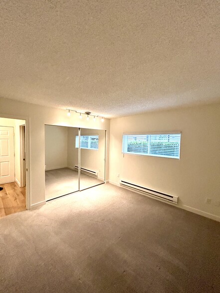 Bedroom with closet - 3017 127th Pl SE