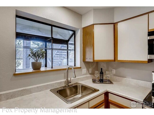 Building Photo - 2 br, 2 bath House - 575 Manhattan Drive U...