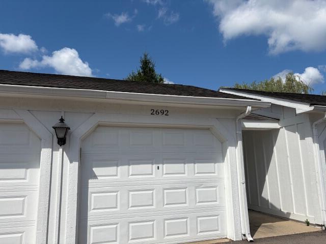 Building Photo - 2692 S Knightsbridge Cir