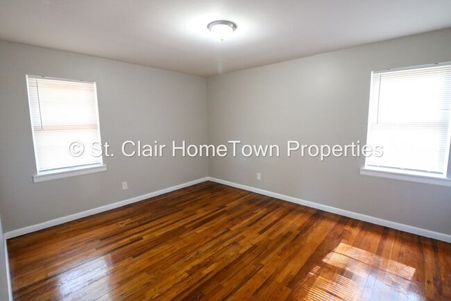 Building Photo - Adorable Pell City Home