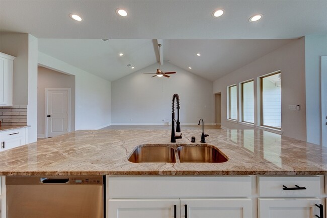 Building Photo - 13424 Diamond Reef Ln