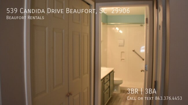 Building Photo - 539 Candida Dr