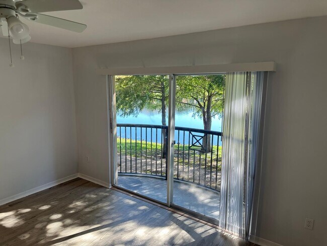 Building Photo - 4179 N Haverhill Rd