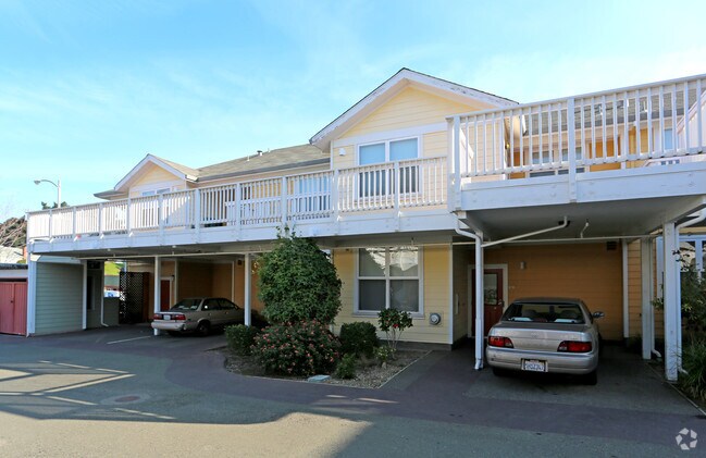 Building Photo - Alvarez Court Apartments