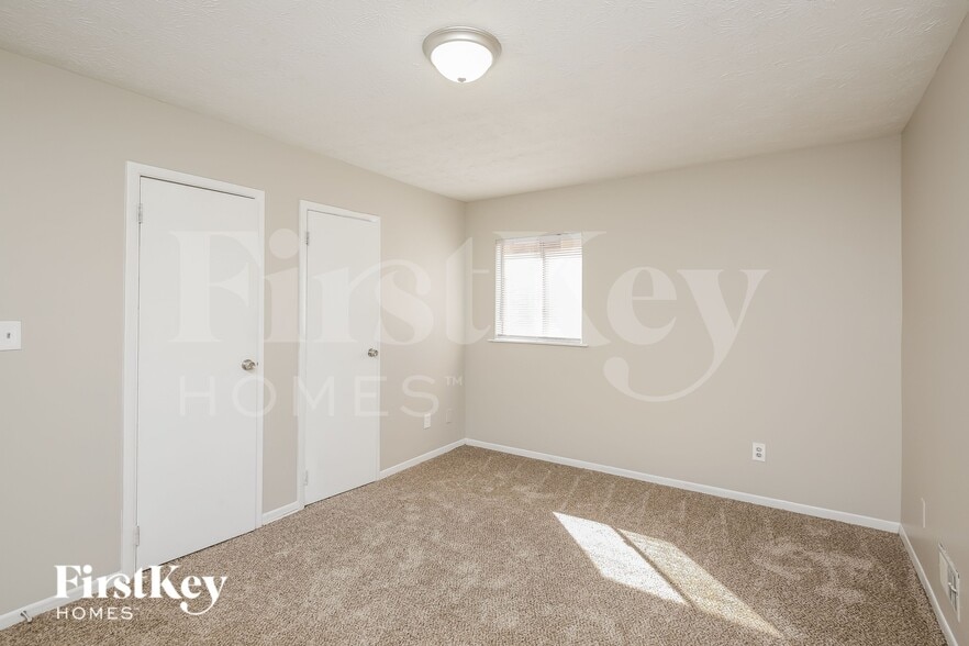 Building Photo - 1080 Buckhurst Dr