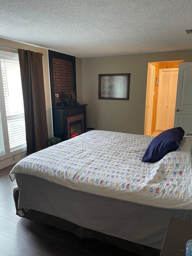 Building Photo - 9992 FM1283