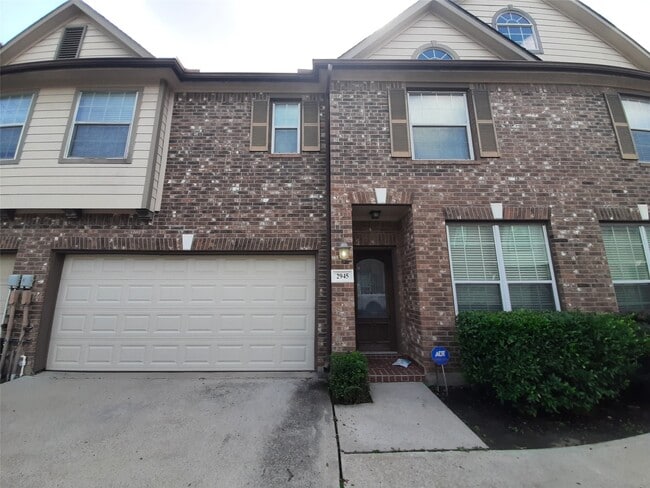 Primary Photo - 2945 Sandcastle Ln