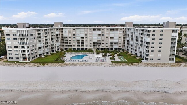 Building Photo - 3443 Gulf Shore Blvd N