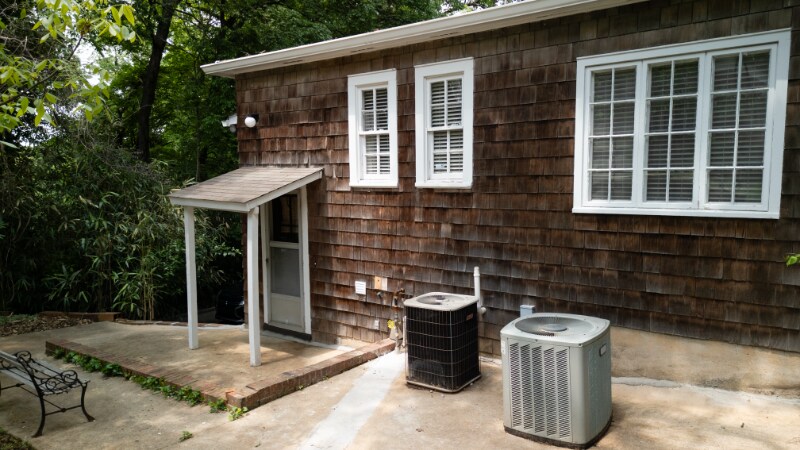 Building Photo - 1115 7th St N