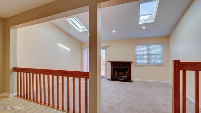 Building Photo - 66 Chestnut Way
