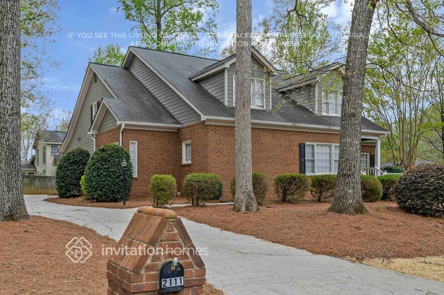 Primary Photo - 2111 Shadwell Way