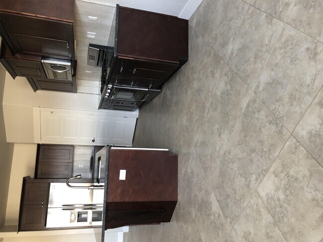 Building Photo - 2467 Bramasole Dr Way