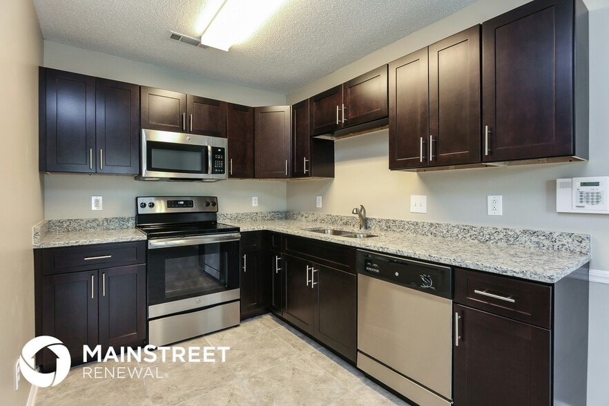 Building Photo - 157 Westmont Dr