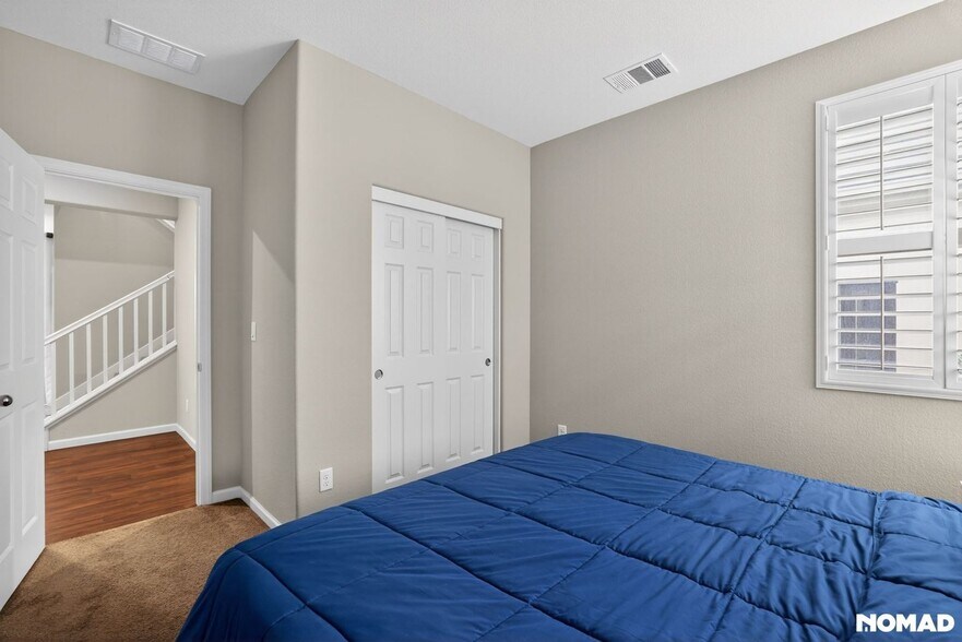 Building Photo - 5309 Ocean Ln