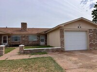 Building Photo - 814 N Elkhart Ave