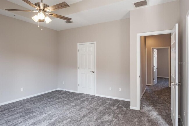 Building Photo - 10220 Bayou Grande