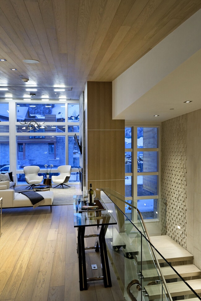 Building Photo - 126 Juan St