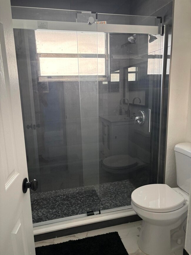 Building Photo - 3825 Patio Ct