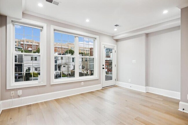 Building Photo - 1541 9th Street Northwest - 2