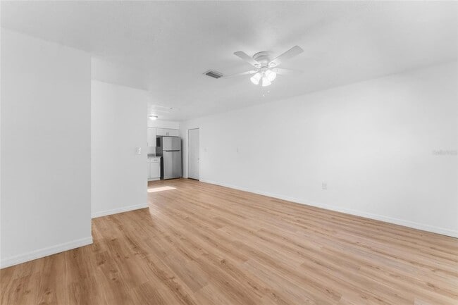 Building Photo - 4009 E Bird St