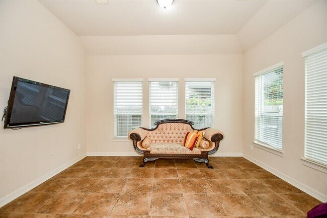Building Photo - 1606 Locksley Ln