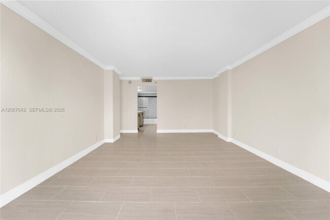 Building Photo - 290 174th St