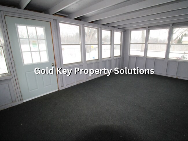 Building Photo - 3 Bedroom 1 Bath Brick Ranch Home w/ Fenced Backyard (SECTION 8 APPROVED)